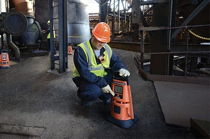 Safety Technician Monitoring Gas in a Safetek WorkZone™